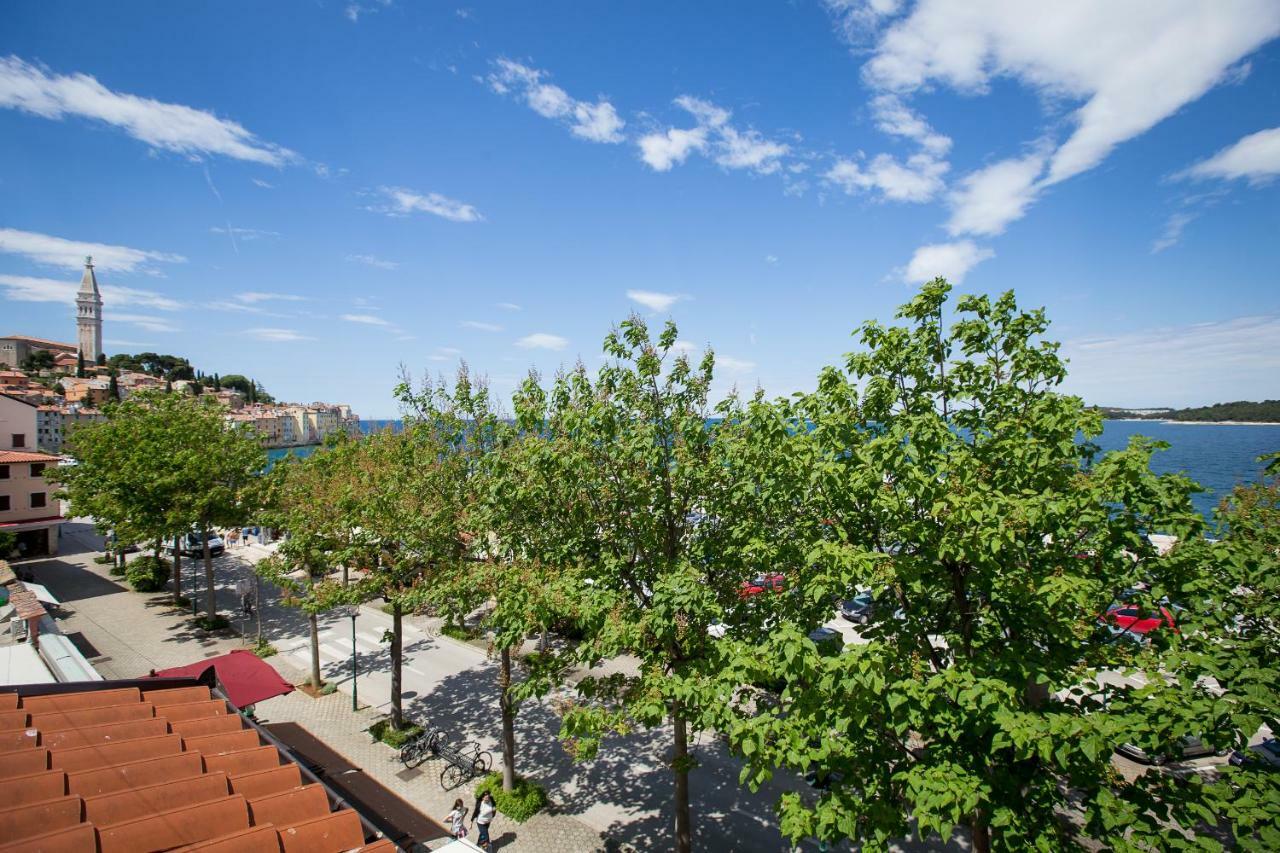 Valdibora Sea View Residence Rovinj Bagian luar foto